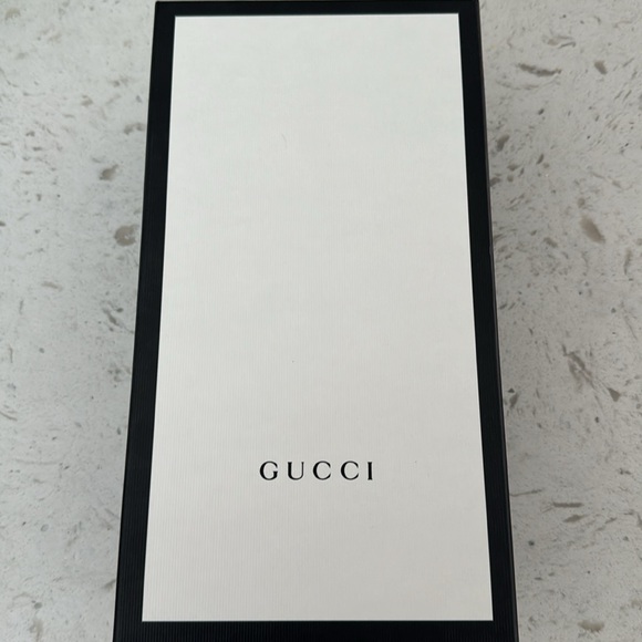 Gucci horseshoe buckle sandal - Picture 6 of 7